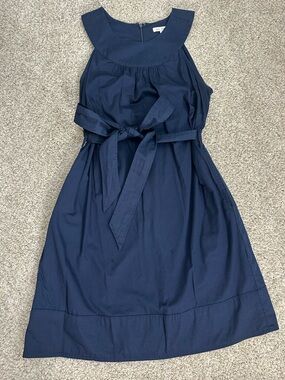 Classic Navy Tie-Waist Sleeveless Dress